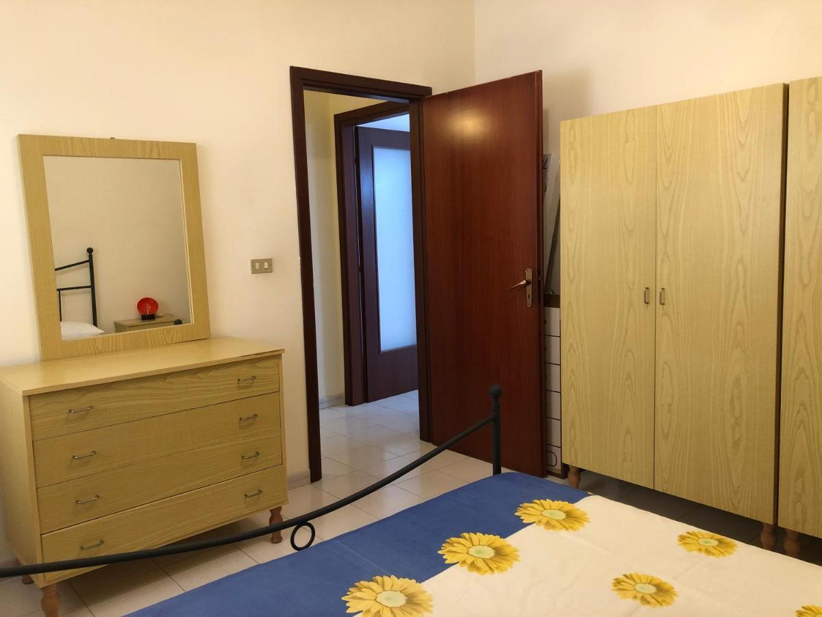فيلا Residenza Iris Vista Mare غالّيبولي المظهر الخارجي الصورة